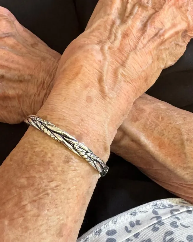 Image #1 from Helen J.